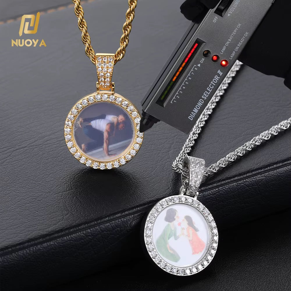 25mm Photo Pendant – 18K Gold PVD on 925 silver & VVS diamonds 💎