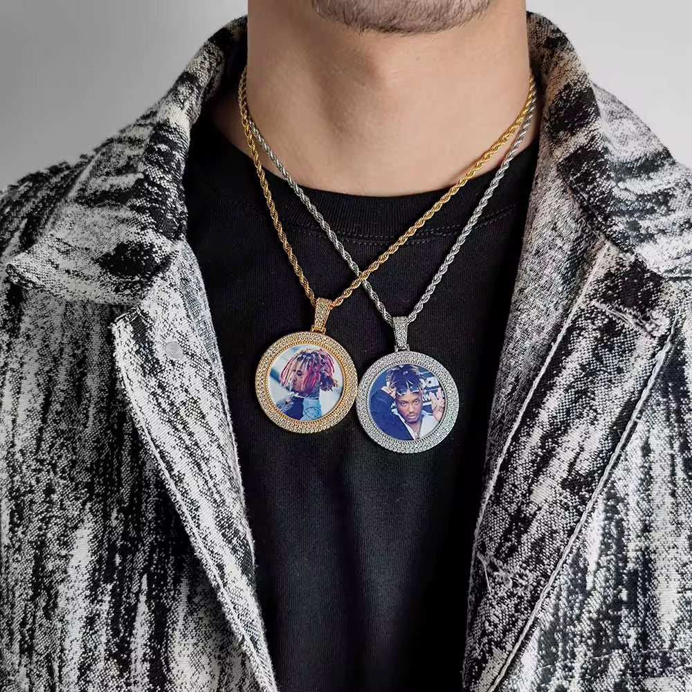 Portaretrato 40mm doble fila de diamantes 18k Gold plated PVD